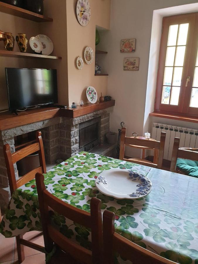 Azienda Agrituristica Campo Luente Beverone Eksteriør billede